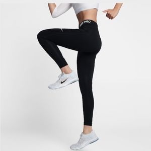 Nike Pro Thermal Leggings